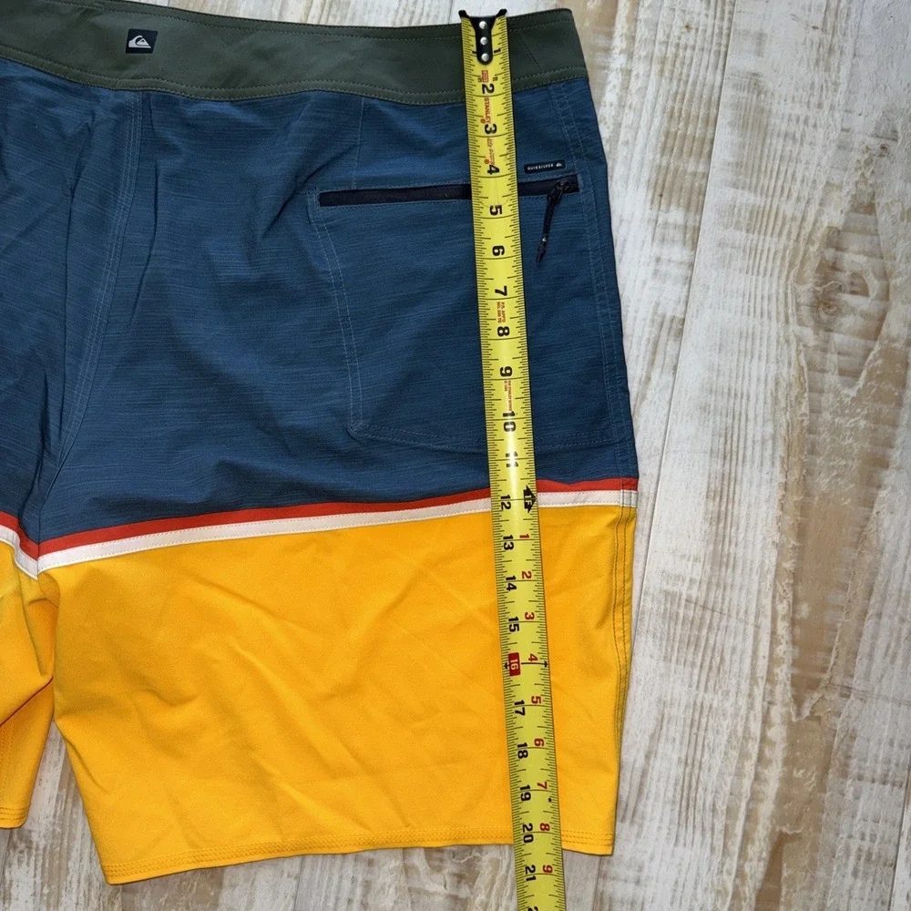 QUIKSILVER High Line Board‎ Shorts 4 Way Stretch Size 40 Mid Length 20 Inseam 8